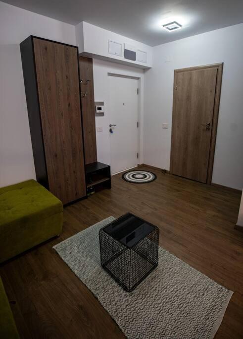 Sunrise Apartment Oradea Bagian luar foto